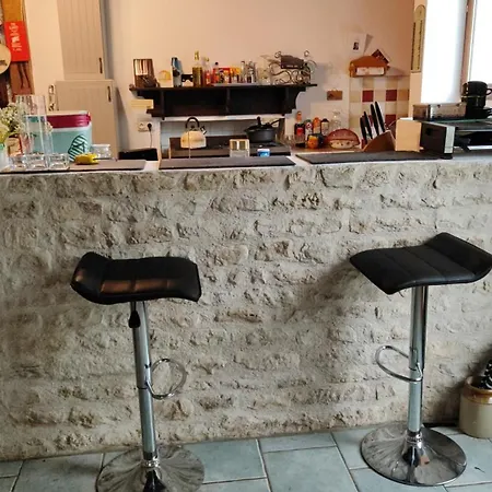 3 Bed-sleeps 6-private Garden-pet Friendly *